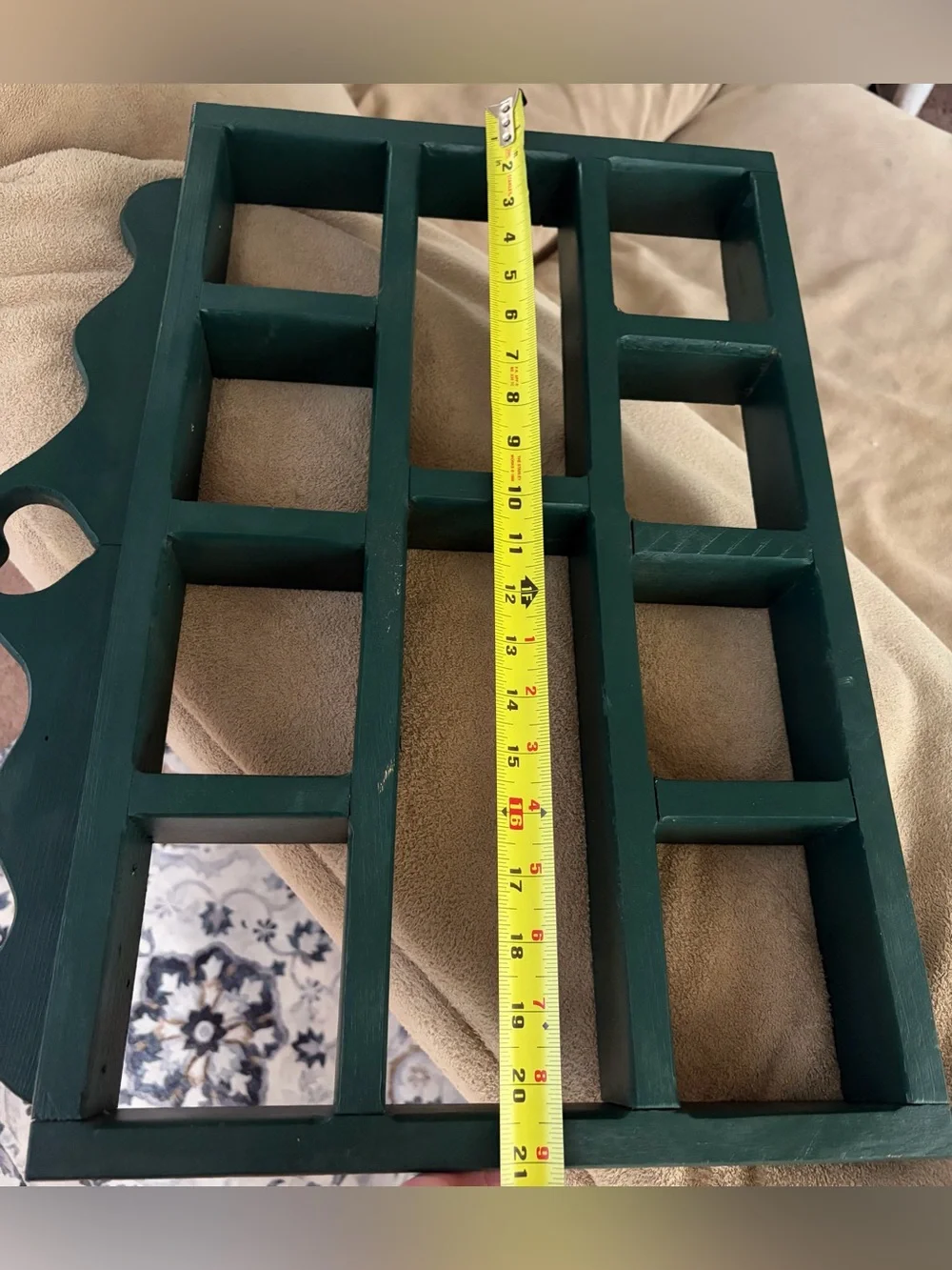 Green Wooden Heart Trinket shelf Wall Display Shelf